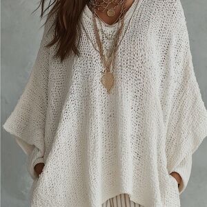 Chic White Knit Poncho
